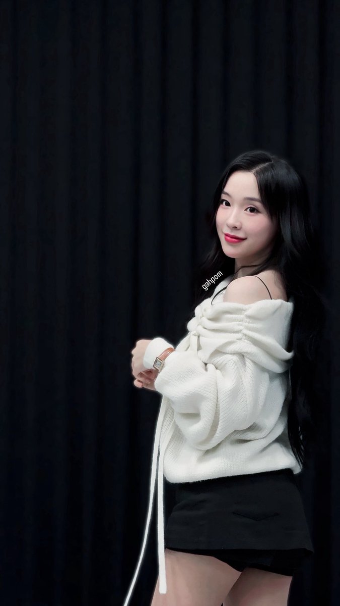 #Gahyun #가현
#드림캐쳐 #Dreamcatcher

260215 soundwave fansign