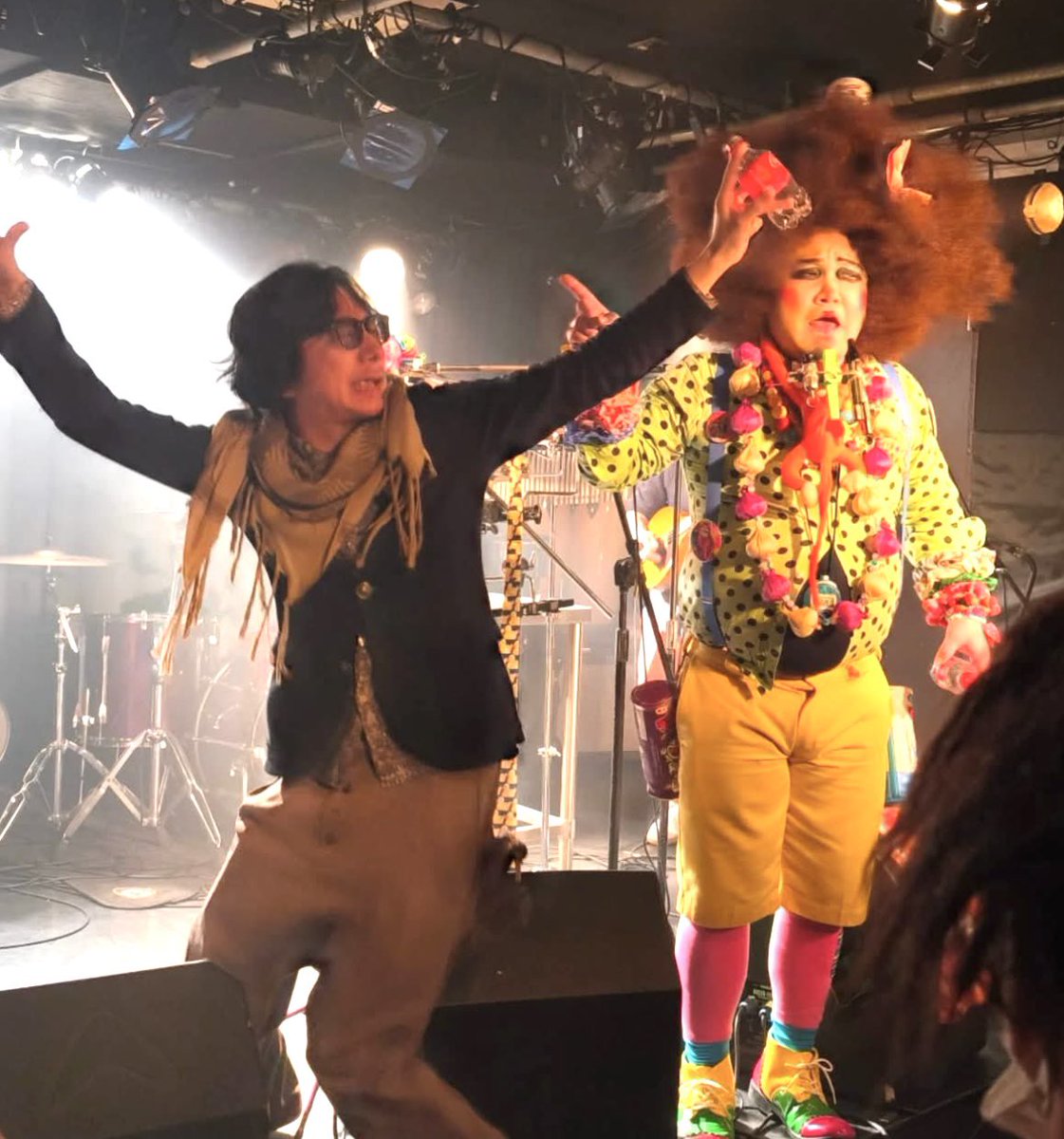 カモン・パンチ【公式】 tweet media