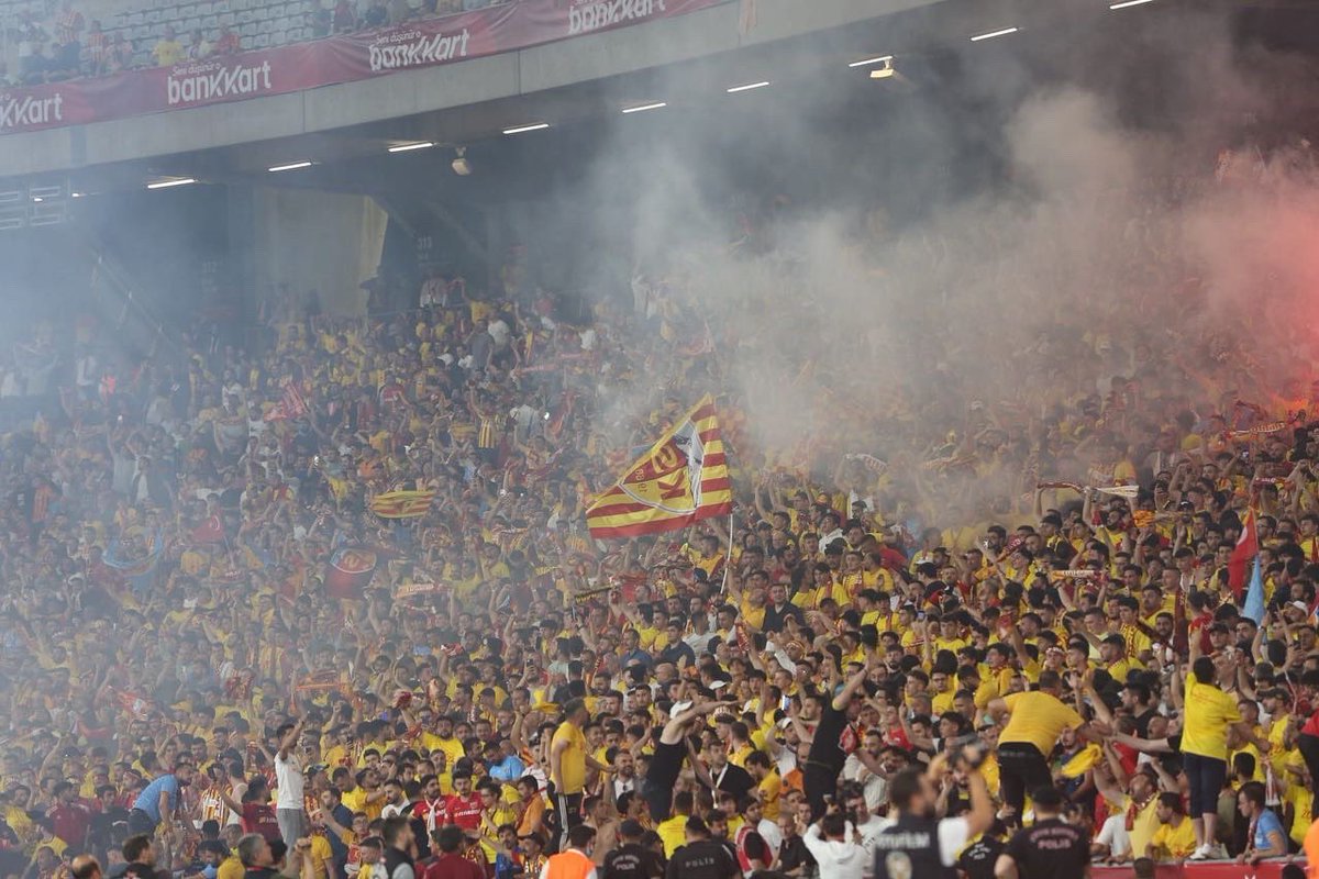 StanleyHall38's tweet photo. @TokgozMustafa1 @KayserisporFK https://t.co/y26Ds2wHdt