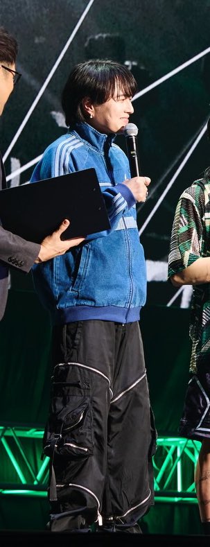 너무너무 좋은 것 같애…💙💙