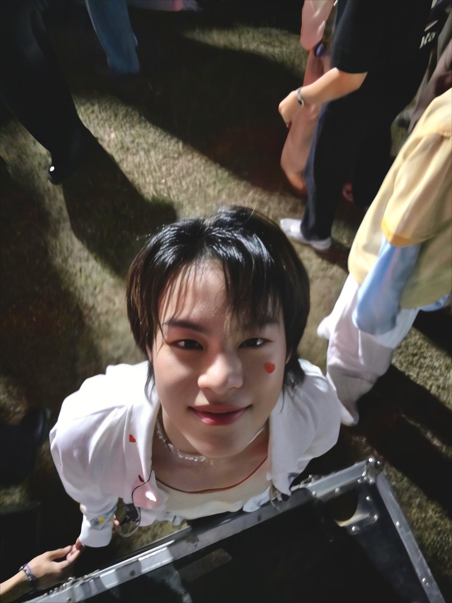 Happy belated Valentine's Day na krub 💙 

#MARCKRIS 
#BUSbecauseofyouishine