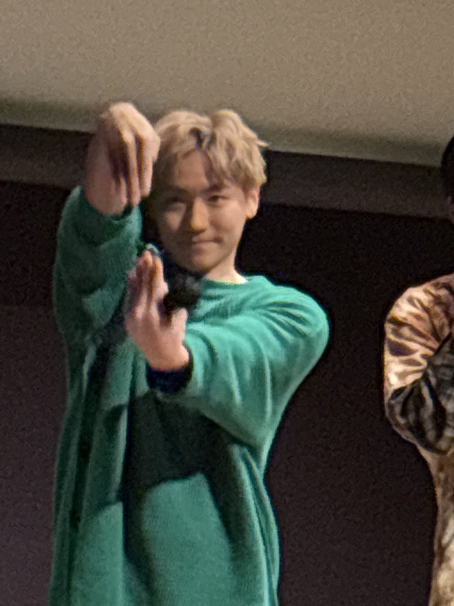 画質がほんっとうに悪いんだけども、隼ワニさん🐊可愛すぎたって話