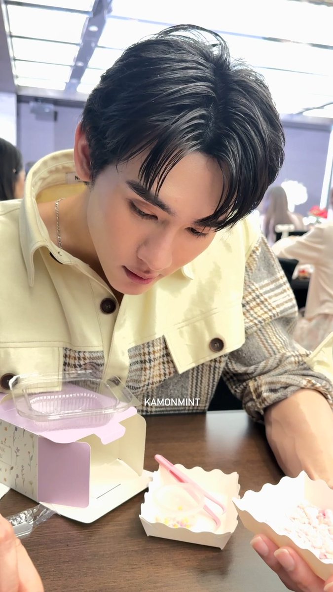 ขอพื้นที่ให้น้องลำเค็ญคนนี้ด้วย หล่อมากกกก☺️😍

SWEETDAY EVER WITH BOOK
#SweetDayEverxBook 
#kasibook <a href="/kasibook/">กษิบ๊อง (ปลูกผลเขือเทศ)</a>