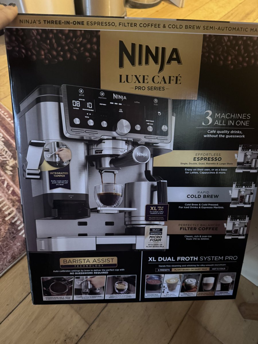 𝗣𝗲𝗿𝗿𝗶 tweet media