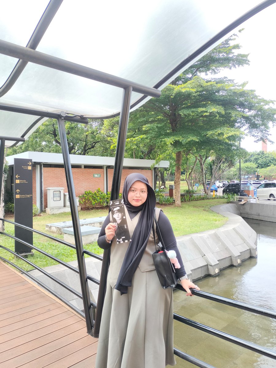 jalpa13_'s tweet image. nobar exo kmrn 😚🤏
#EXOverse #tmii