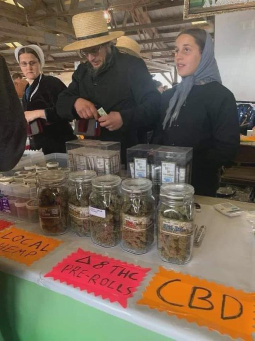 Rainmaker1973's tweet image. The Amish selling their home grown cannabis buds, oils, edibles at a local market in Pennsylvania.