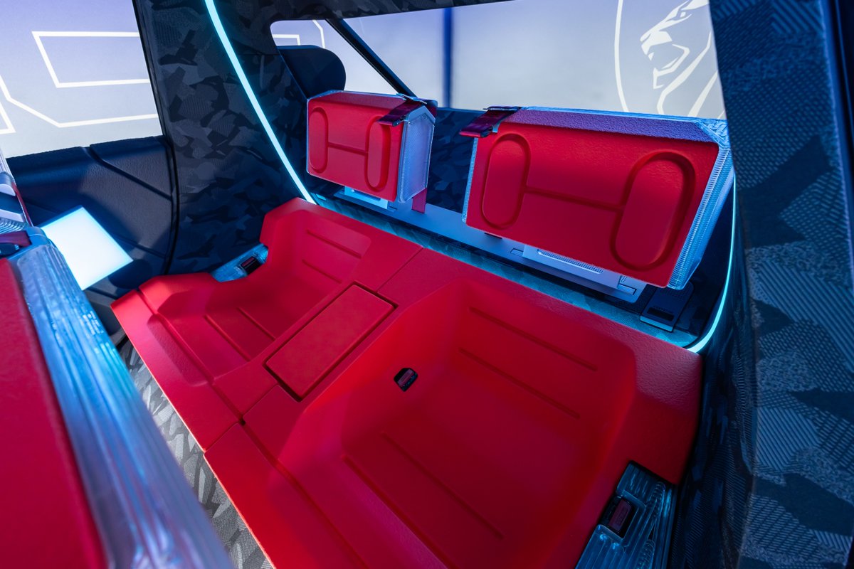 Peugeot's tweet image. Hypersquare®. Steer-by-Wire. A cabin that adapts to you. The #Peugeot Polygon Concept Car is the future of driving. How would you customise yours? #PeugeotPolygonConcept #LetTheFunBegin