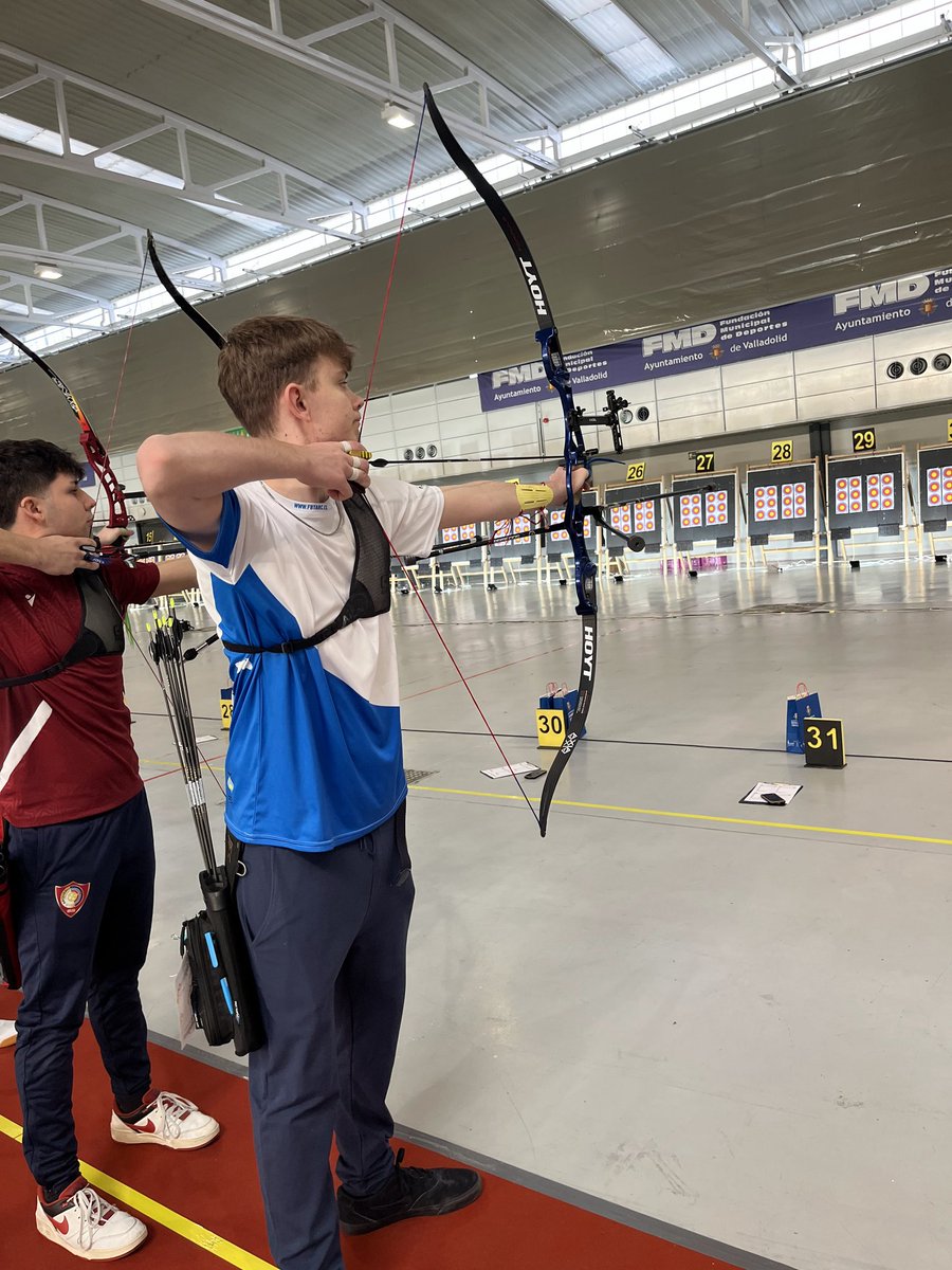 El Programa de Tecnificació de Tir amb Arc ha destacat al Campionat d'Espanya de Sala celebrat a Valladolid, on han obtingut resultats excepcionals. Amb 3 medalles d'or, 4 de plata i 3 de bronze.