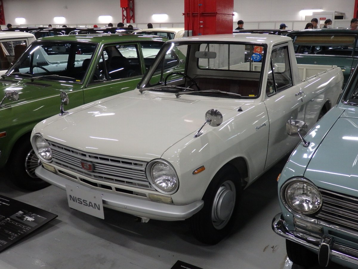 60年代までのダットサン、ブルーバード、サニーはたくさん置いてあって当時の収集担当者の執念を感じる