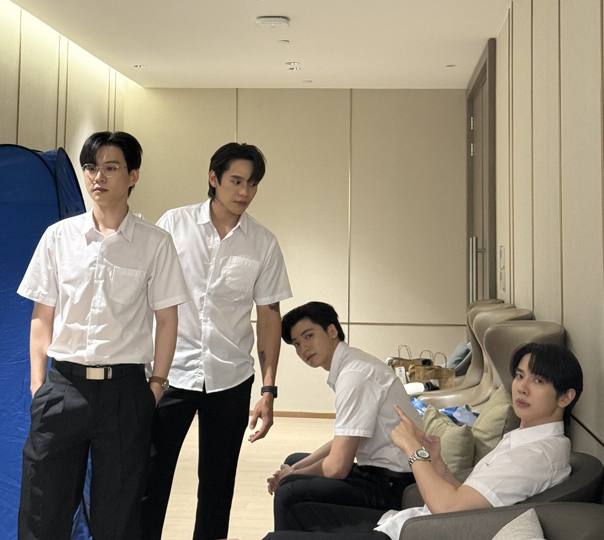 มึง กุจะร้องงง ทีมงานคืนสี่หมอที่กุรู้จักให้แล้ว 😭😭😭😭😭😭😭😭😭😭😭😭😭😭😭😭😭😭😭😭😭