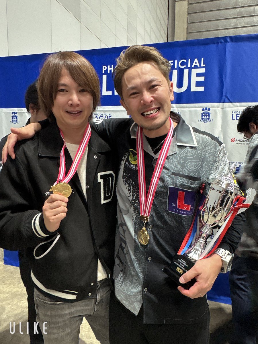 chankana112's tweet photo. 今優勝しましたー✨🥇🏆✨
チームOne👆

PHOENIX OFFICIAL LEAGUE
「JAPAN CHAMPIONSHIPS」

@ryo__darts 
@EIGHT_BEAT888 
@tyatya_darts 
@takumi25800220 
@IKKO0223 
@miyabi__nn https://t.co/YHkwbJWlam