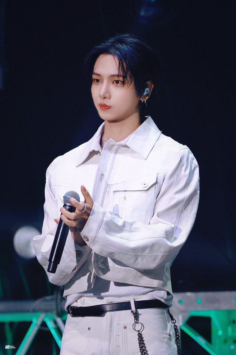 明SunMoon tweet media