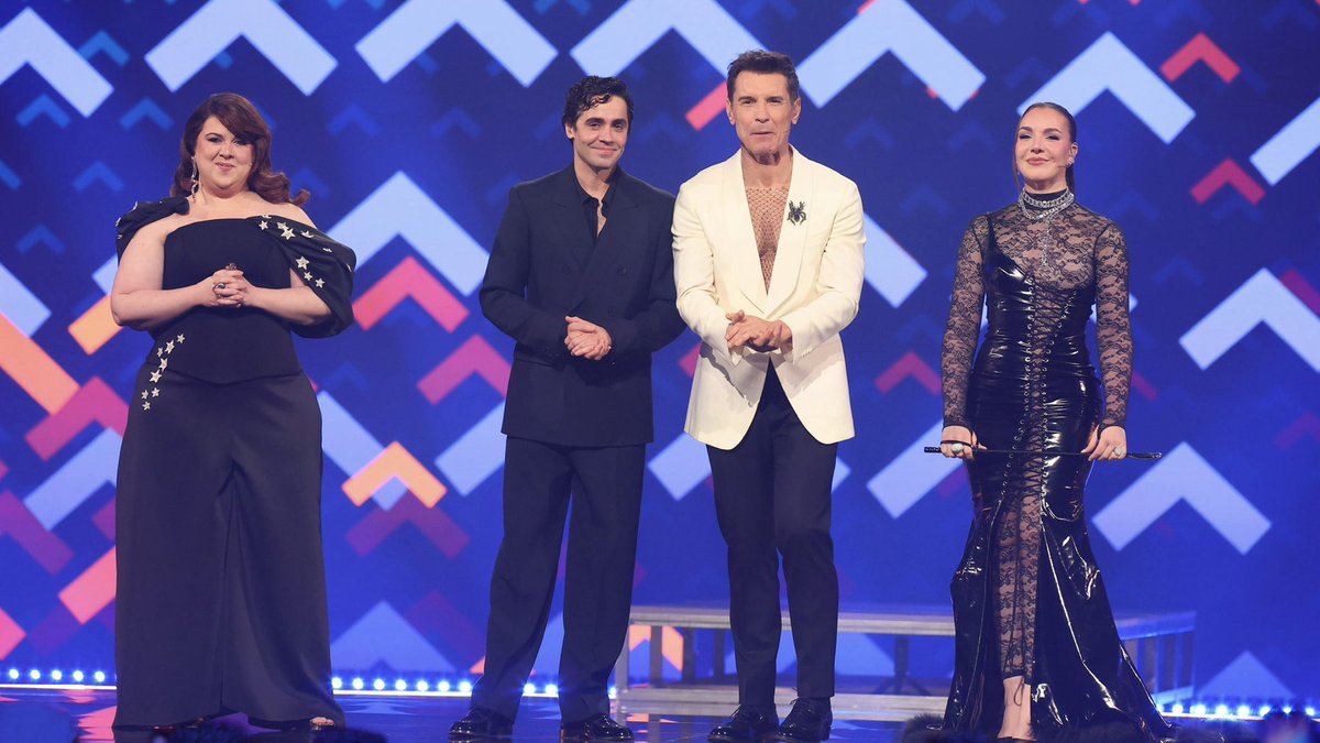 JuanRoures's tweet image. Si os perdisteis la final del Benidorm Fest, os animo a recuperarla en RTVE Play. Vale la pena, creedme. Pocas veces se ha televisado en España un evento musical de ese nivel.