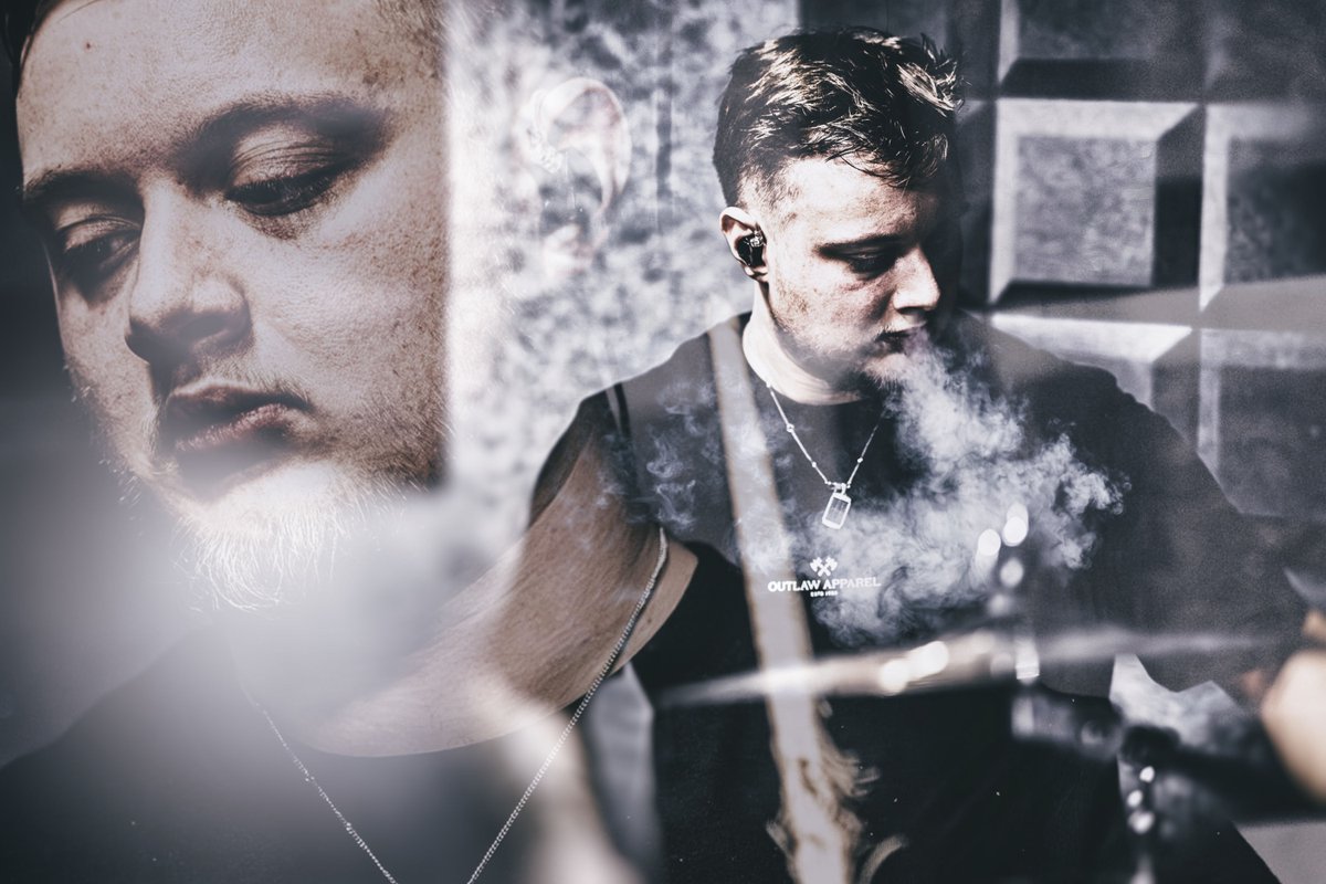 🔥😁 Another photo from our latest photo session, captured by Foto Jester: Janek “Trociń” Traciński – our drummer – 🥁 drives the band with his youthful, fiery fury. Thanks to him, we never slow down – both on stage and off! #metal #deathmetal #PolishMetal #drummer #Sacriversum