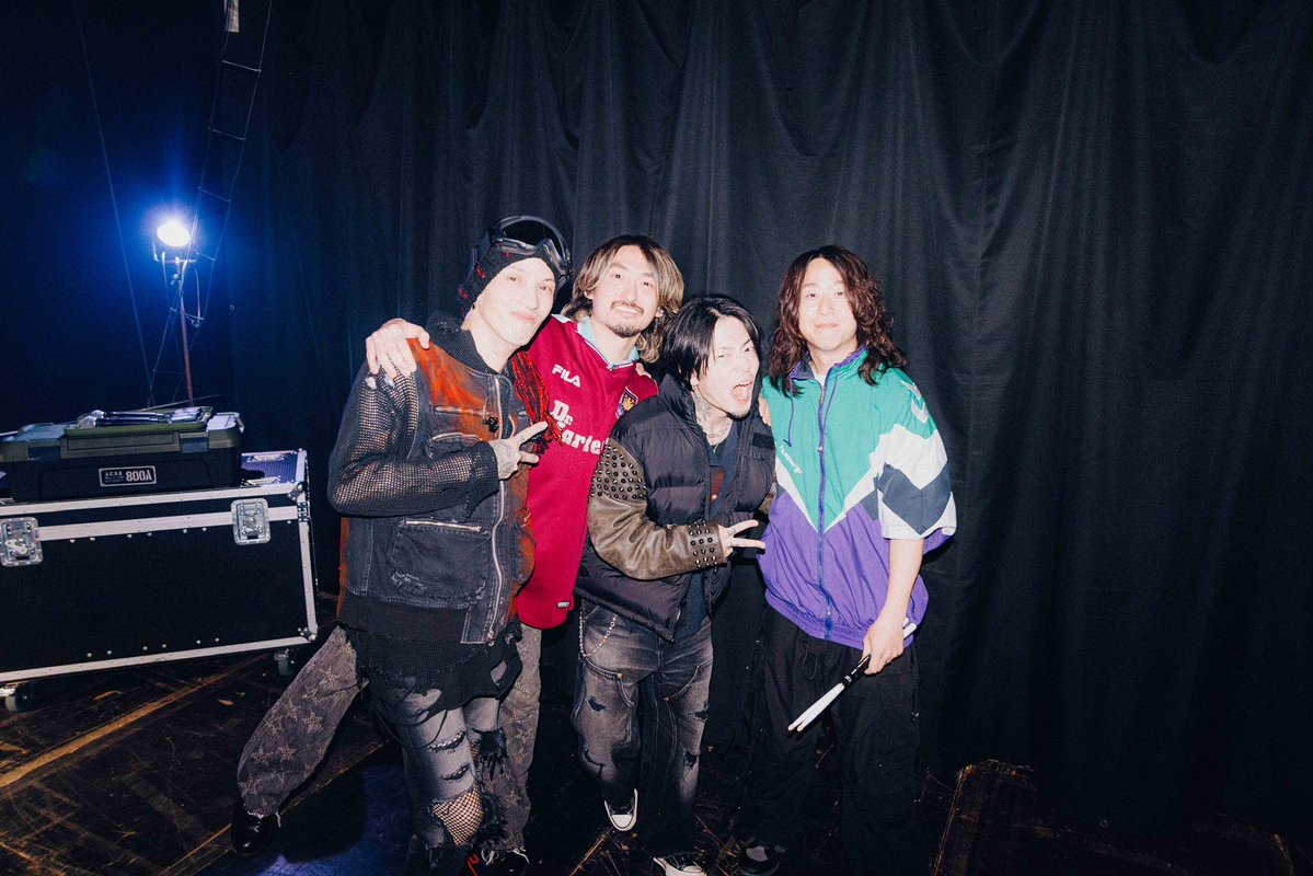 【BLARE FEST. 2026】

DAY 1 // 18:20
🔥ONE OK ROCK at FIRE STAGE🔥

#BLAREFEST #ブレアフェス