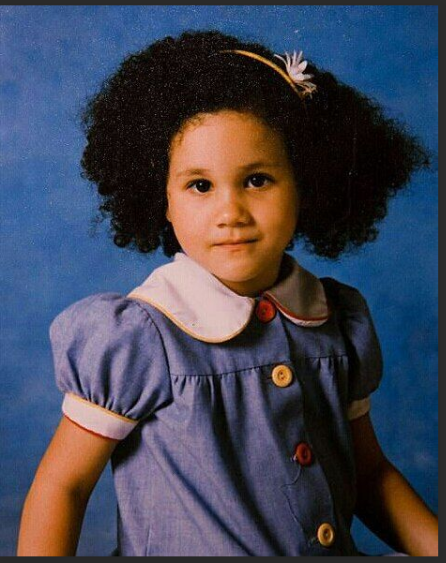 MDymore's tweet photo. "Princess Lilibet, 4, and Prince Harry Share Matching Red Hair in Meghan Markle's Valentine's Day Post."
#WhereIsArchie https://t.co/s1r5OWTY9H