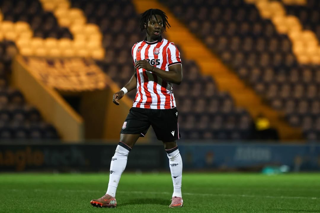 GhanaianPlayers's tweet photo. 17-year-old attacker Jerome Osei Kyremeh gave Stoke City U21 the lead in the 13th minute, but Ipswich Town U21 came from behind to win 2-1 in the Premier League 2. #PL2
Francis Oppong(20, LB) came off the bench to play 26 minutes for the Potters.
#StokeCityFc #StokeCityU21 https://t.co/5ScZbFnzRU