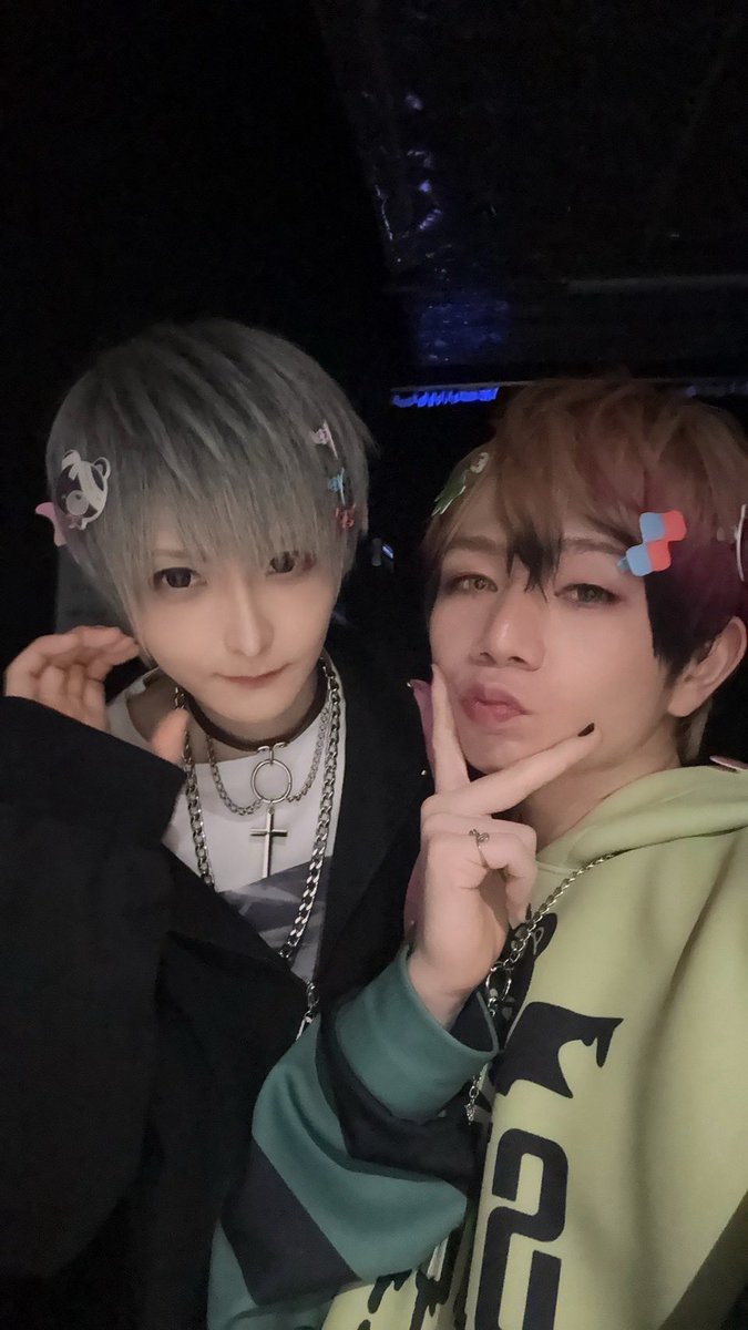 まふまふ tweet media