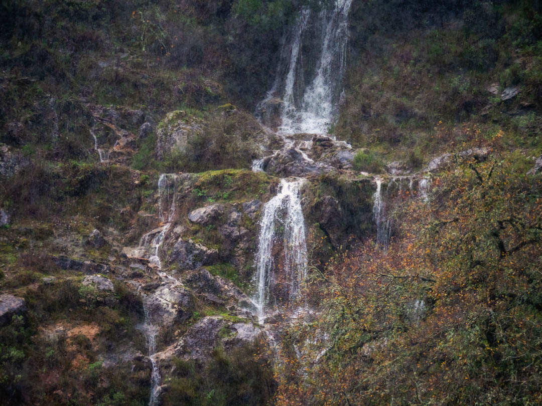 iceniphoto's tweet photo. A hillside in Andalucia https://t.co/7CiMs87yRd