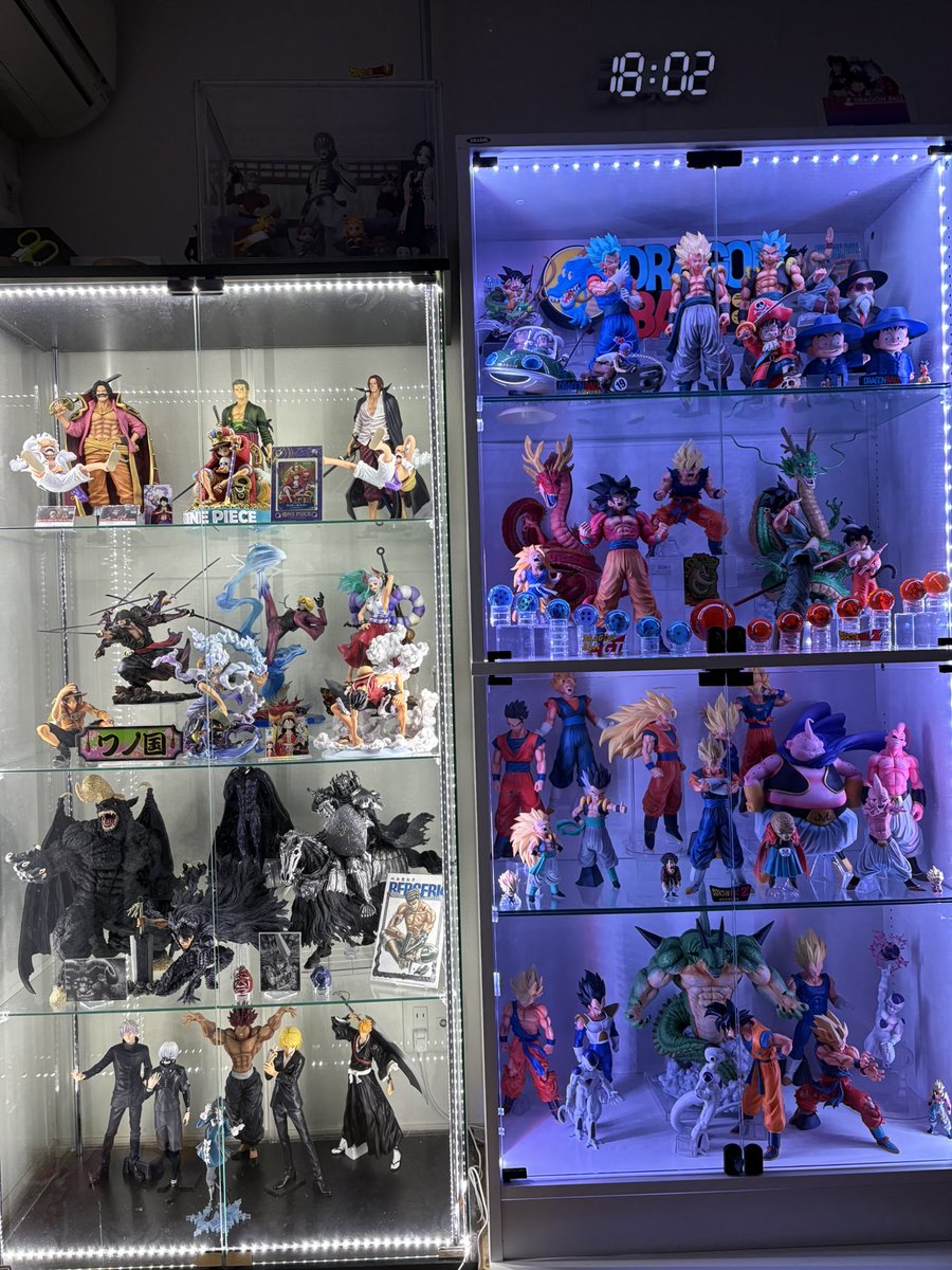 一旦フィギュアのディスプレイ完了🥹👍 jajanのフィギュアケースまた
