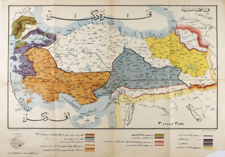 ingiliz kraliyet ailesinin müştemilatında, ingiliz lordlarının sperm kokteyliyle peydah olmuş vatansızlar, Aziz Türk Milleti’nin can vere vere kazandığı Kurtuluş Mücadelesi’ne kelle koltukta önderlik eden Gazi Mustafa Kemal Atatürk’e düşmanlık ediyor.

Hem de onun kurduğu ülkede!