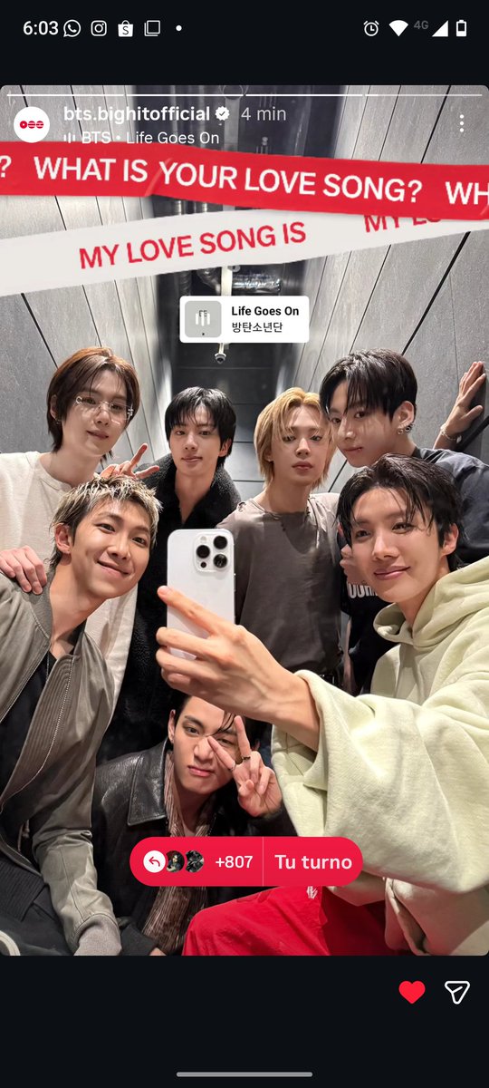 #BTS nos comparten una hermosa foto en sus historias de instagram donde están usando el filtro "what is your love song?"  Disponible en la misma app el link está en los comentarios.

𝓡𝓴𝓲𝓿𝓮𝓜𝓸𝓸𝓷𝓶𝓸𝓸𝓷𝓰𝓾