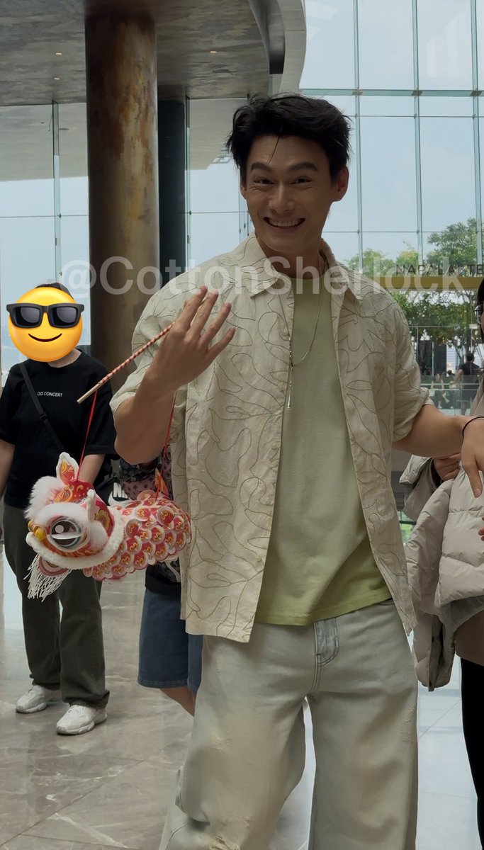 本日の汪卓成イベントのチケット争奪戦にはまんまと負けましたが、外で待ってたらイベント後にその辺にいたファンみんなで集合写真を撮ろう！ということになりまして、本日も会うことができました。ハッピーエンドです( ˘ω˘ )ほんといい人…
#コトたび