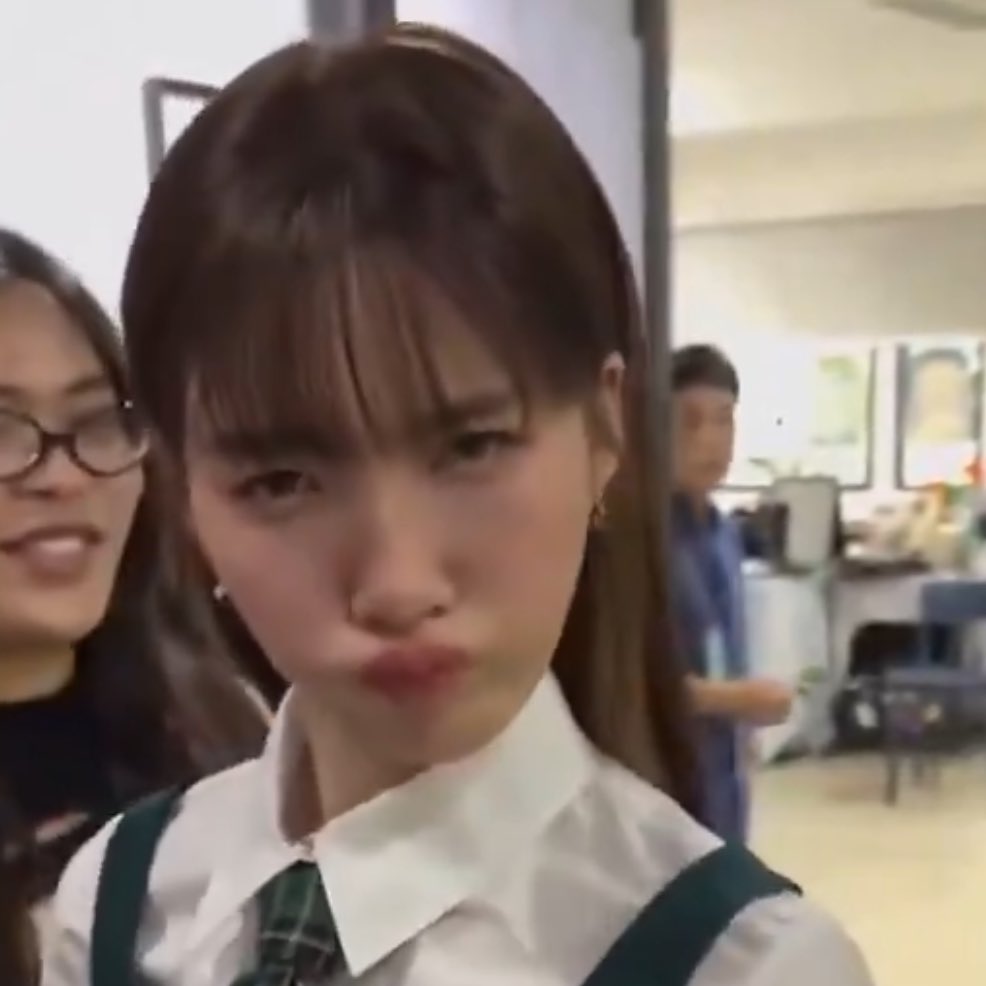 แล้วใครจาง้อก่อน 🐶😾