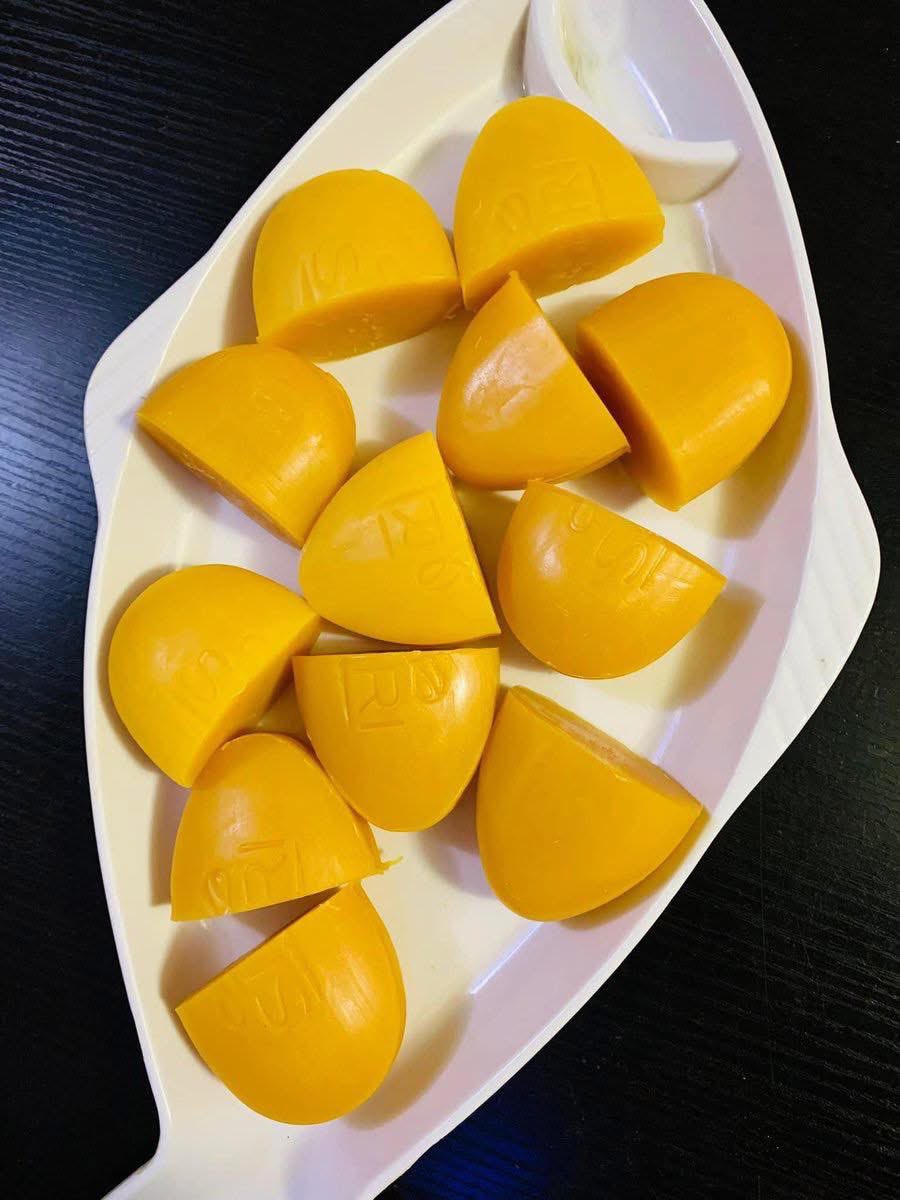 We always cut our soap like this, right?