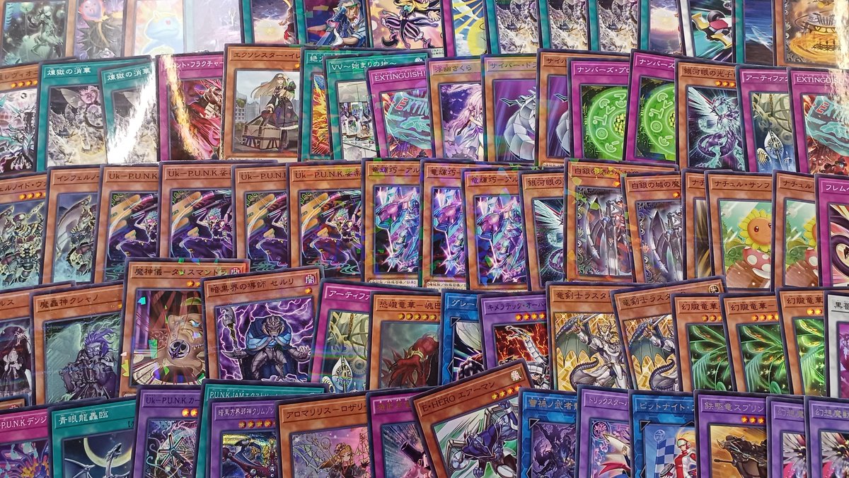 ストレージ情報 販売情報】 #ポケカ #デュエマ #遊戯王 画像のカード達