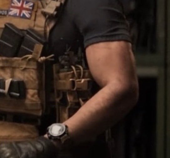radio298's tweet photo. His thick arms... If 141 arm-wrestled, Soap might be the strongest💪🧼 https://t.co/5dHYeuJ4j8