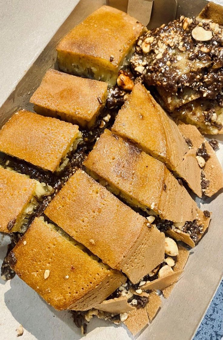 redvisayla's tweet image. Kalian lebih suka martabak manis atau martabak telor ?