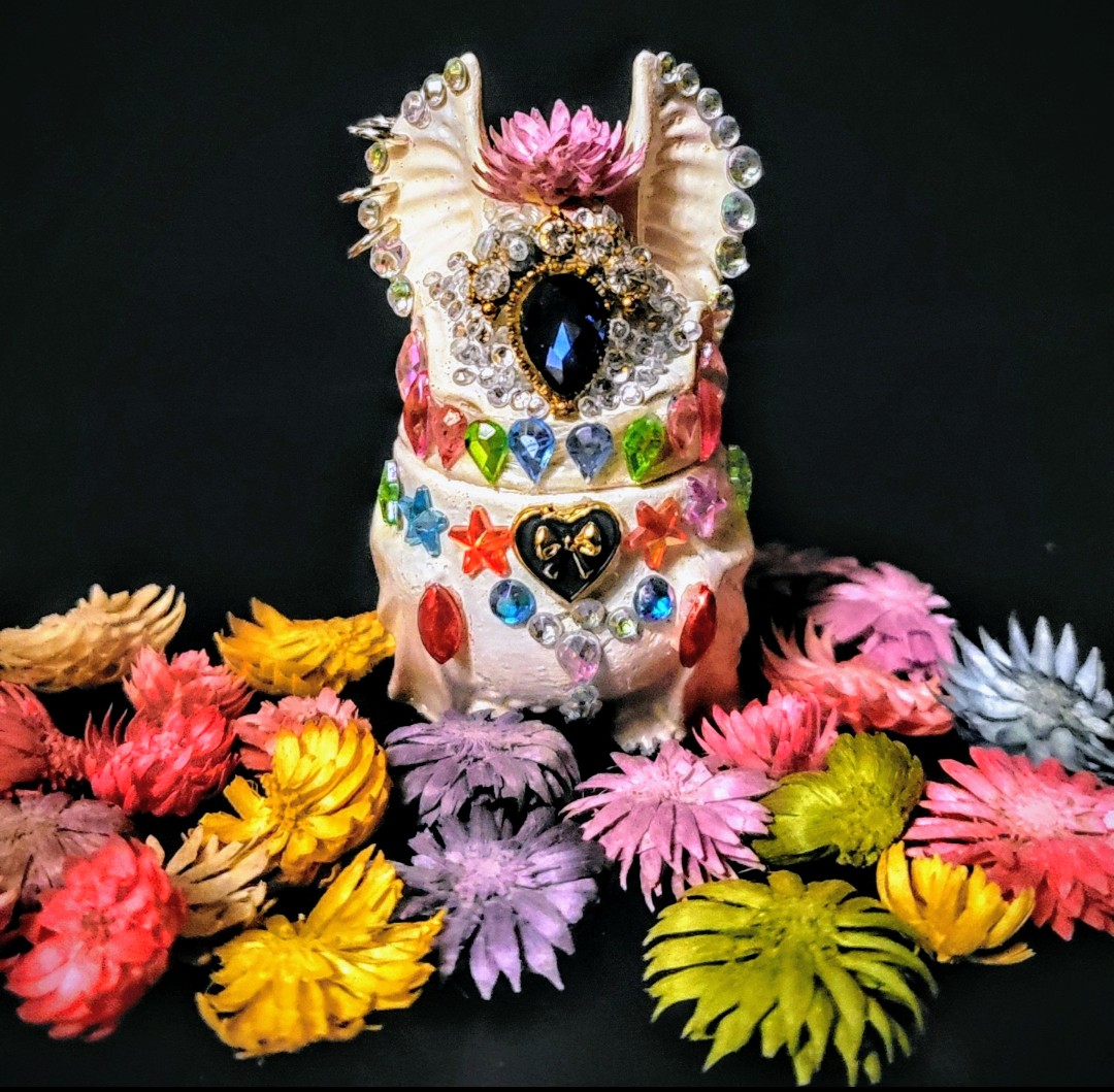 単眼コウモリ アイビーEYEBAT BEAST カプセル版を 改造しました