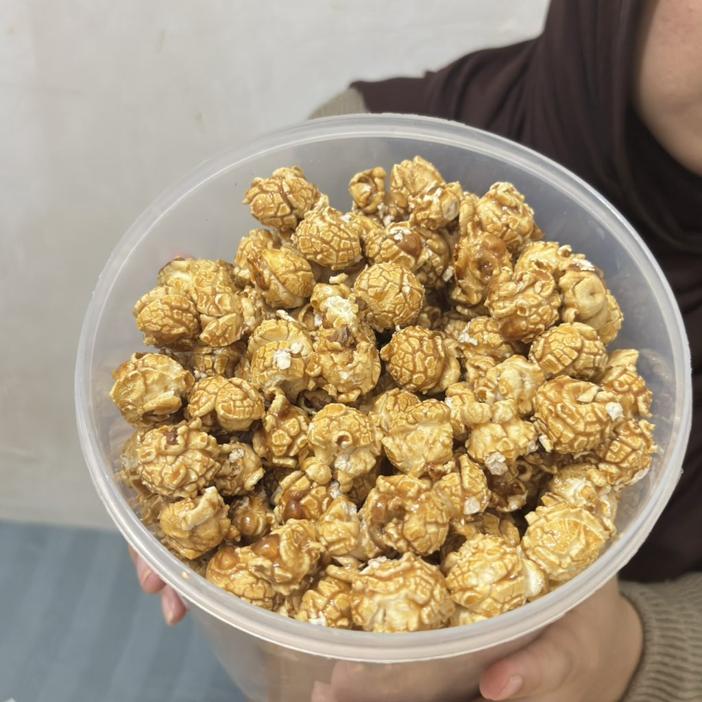 popcorn ini beneran PERSIS kaya POPCORN di XXI; dibawah 50k bisa dapat setengah kilo😱🍿

➡️ GLUTEN FREE‼️
➡️ ada varian caramel, butter sea salt, balado, popmania