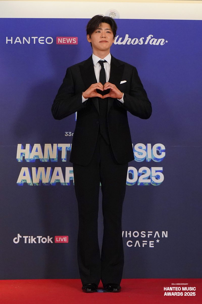 Hanteo_HMAs's tweet photo. #HMA2025 #한터뮤직어워즈2025

📸 Red Carpet Photo

#ParkJiHyeon #박지현

#HanteoMusicAwards2025 https://t.co/bkA8dYkQMO