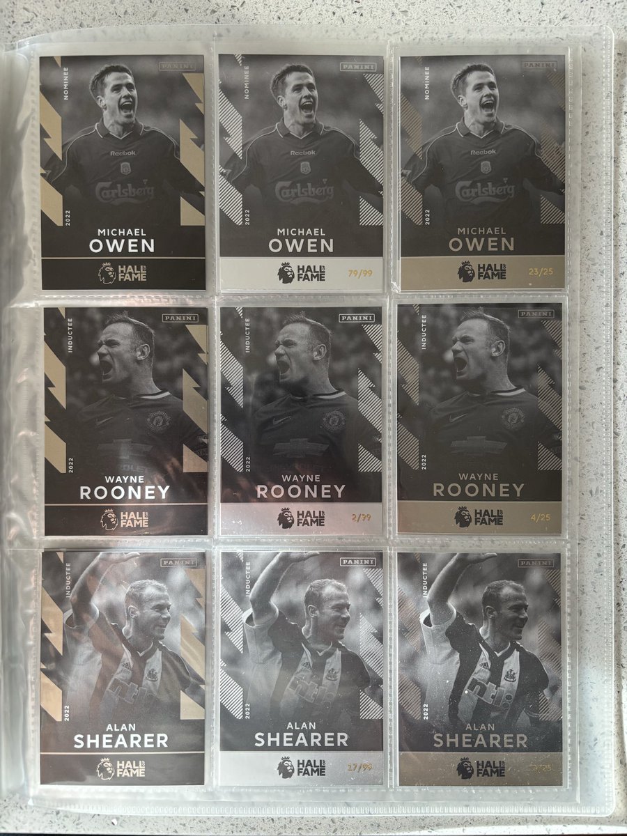 matt140288's tweet photo. Panini Premier league 2022 Hall of fame collection

- Complete base set of 8/8 cards
- Complete 8/8 set of limited run /99 cards
- Complete 8/8 set of limited run /25 cards
- Two of the 1/1 cards so 2/8 from the set

Have a look at the photos and let me know your thoughts. https://t.co/0TcEhhO97g