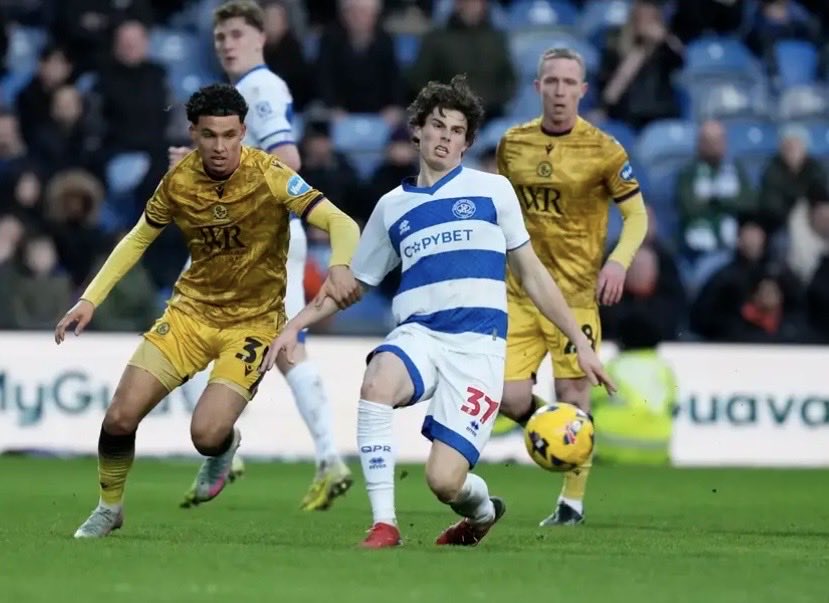 Well done to all the #Blackburn @rovers players yesterday <a href="/QPR/">QPR FC</a>. That’s what you get with a new Coach and you take on players, get it into the box instead of playing it sideways or back to the goalkeeper from the halfway line; two up front and no Captain whining at the Ref helped.