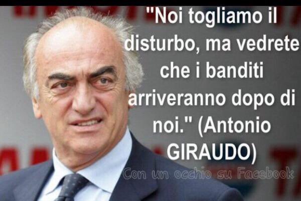 La finta morale di chi urlava al complotto perché non vinceva mai si è finalmente rivelata: era semplice invidia. Volevano fare la stessa cosa. Cartonati del mio cuore ❤️ 
#interjuve