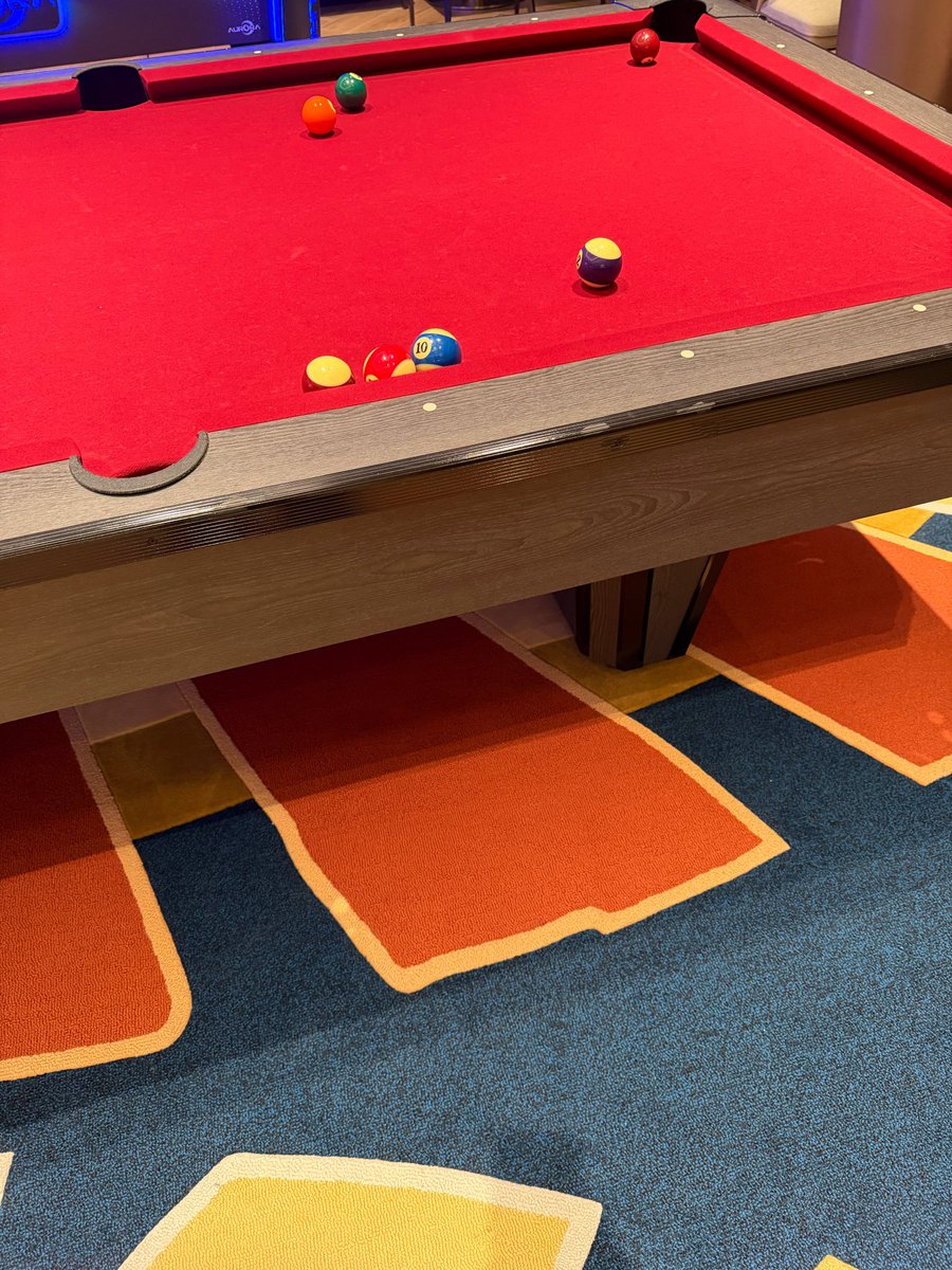 260215 18:41 KST
🐈‍⬛📸