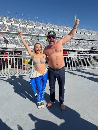 Forrest Robbins tweet media