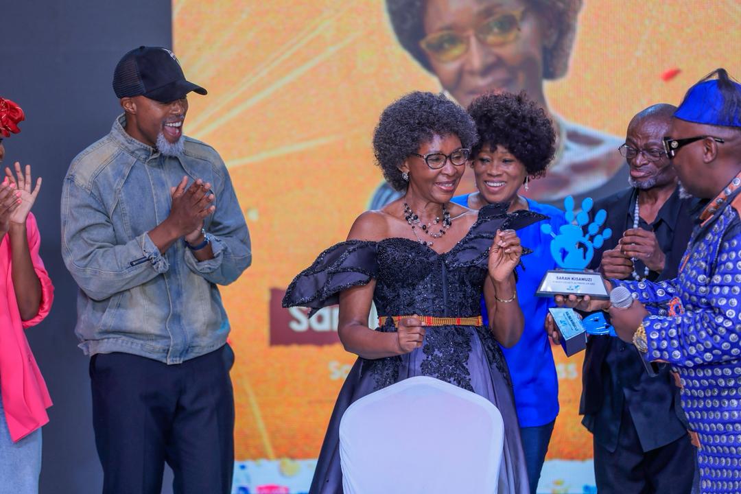 reachahand's tweet image. Someone says admin is using too many threads, but this is #ThreadsOfLegacy 😉

The night was crowned off by the awarding of 5 different legends!

Five legends, five legacies, one powerful celebration of artistry, mentorship, cultural preservation, and social change.