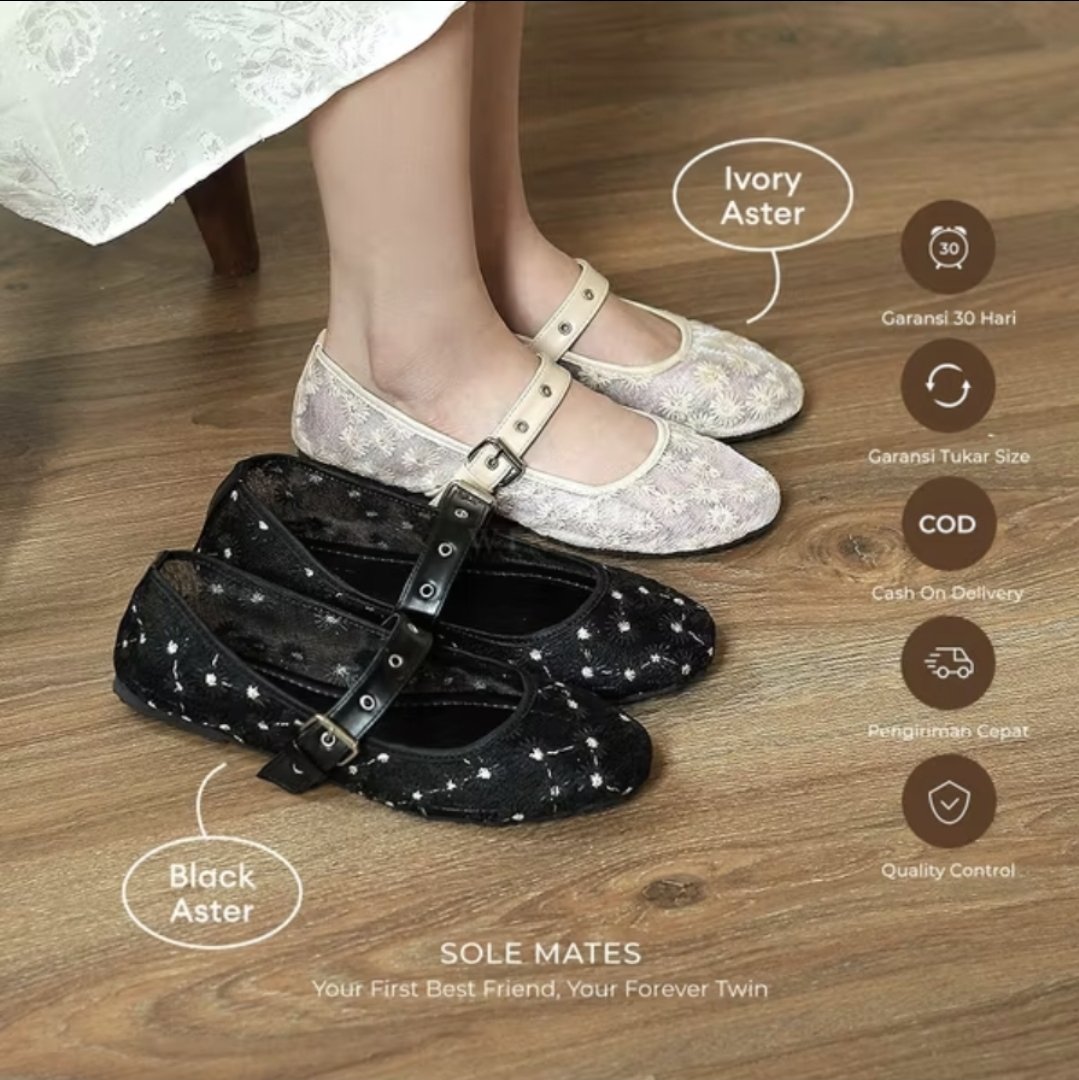 aulss0908's tweet photo. pretty footwear's for hangout 😍✨️

a thread👇 https://t.co/A3EYIJ1jSV