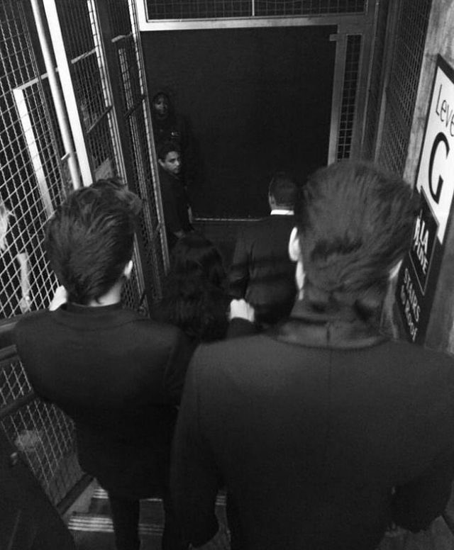pervlrry's tweet photo. backs so iconic you don't even need to see their faces https://t.co/hSRlR5nz1s