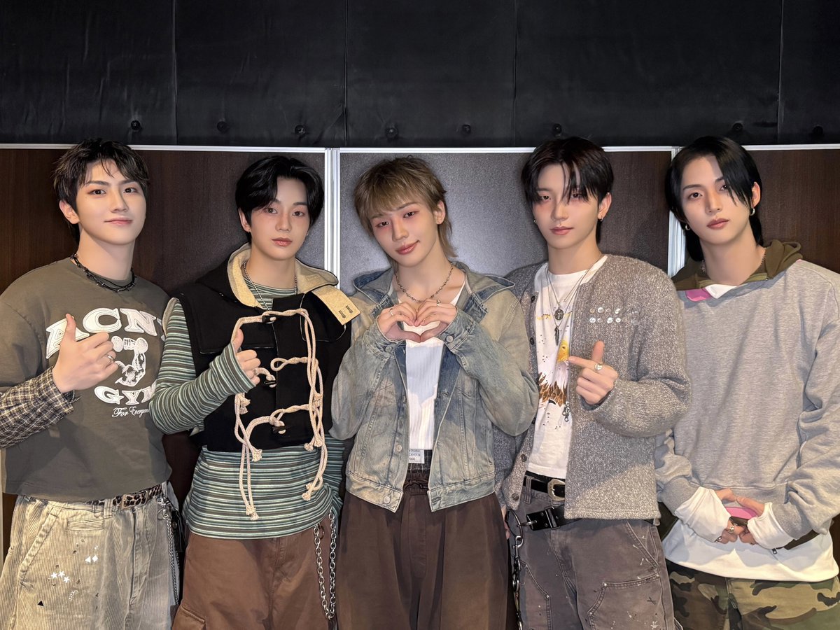 TNX_Official's tweet photo. [#TT]
TNX Today | 260215
📸 The 2nd Digital Single [CALL ME BACK] Promotion Event in JAPAN

#TNX
#CALLMEBACK
#PNATION #피네이션 https://t.co/sib8AXaCVU
