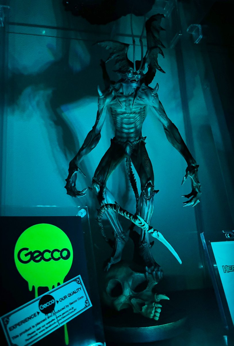 1977k_berserker's tweet photo. 今年のベストバイ決まったかもしれない
#Gecco #AMON #HEADLONG https://t.co/RbmvGEF7ST