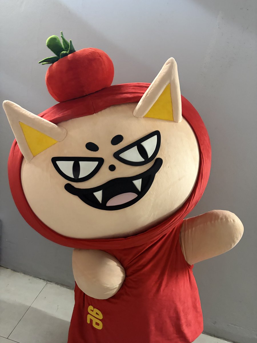 ฟ้อกพ้อมแน้วนะ คิดถึมรึเป่าาา
#SeoulSocietyxForceTomafox
#TOMAFOX