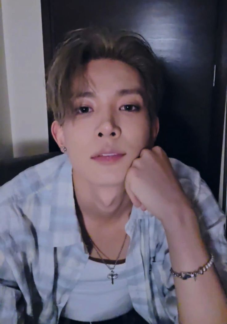 Hinandra. tweet media