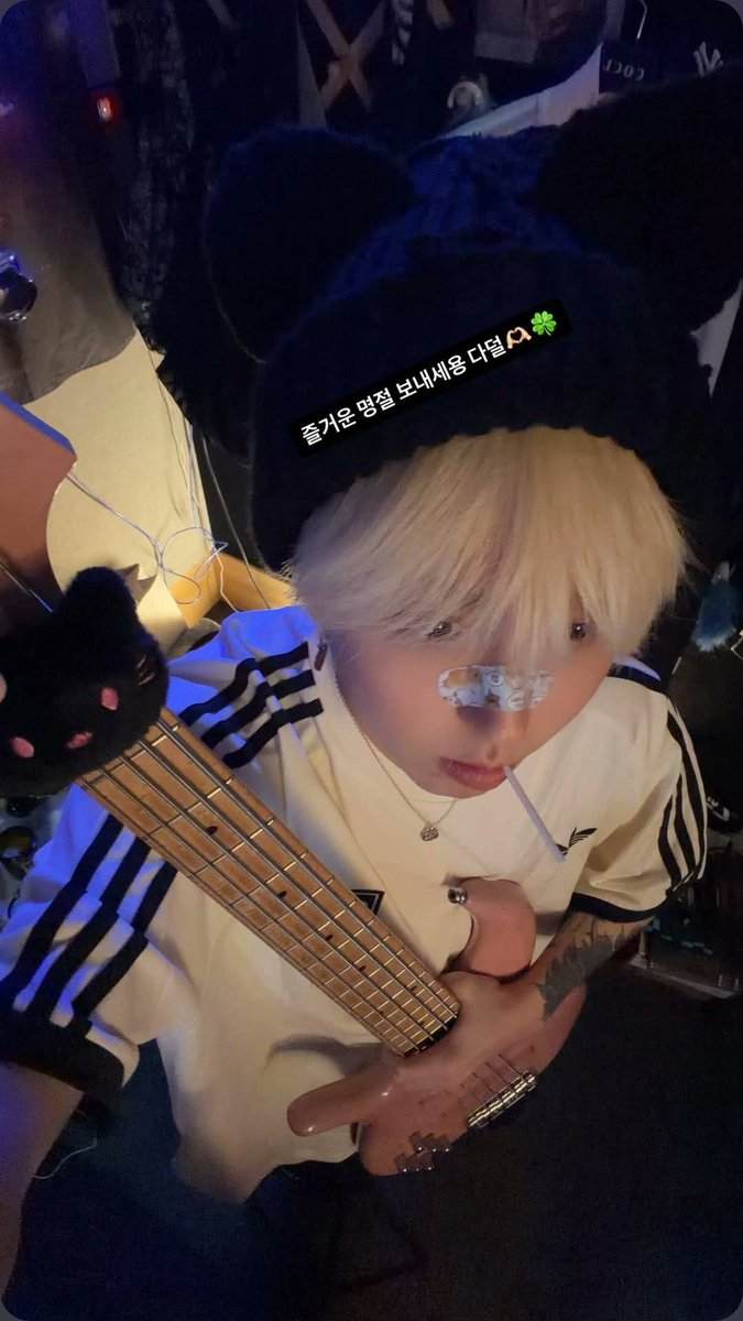 haemugiu7i's tweet photo. 앙♡ 오랜만에 햄베이스 와따! https://t.co/FQyvc5tMe0