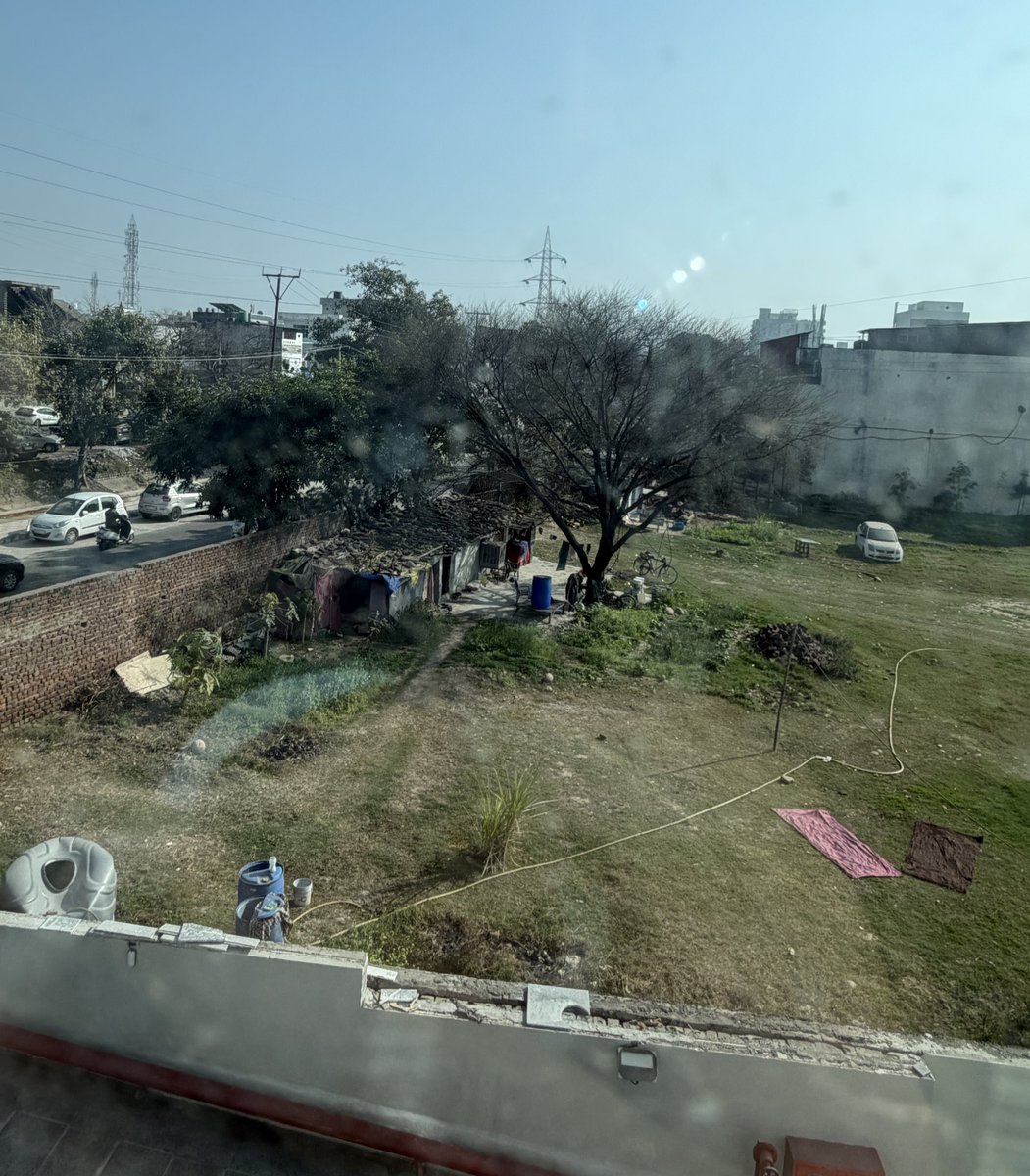 SinghsAccount1's tweet image. Illegal Bangladeshi encroachment near a private hospital in JammuKashmir.

The audacity of them saying “I am lying” in my Dms