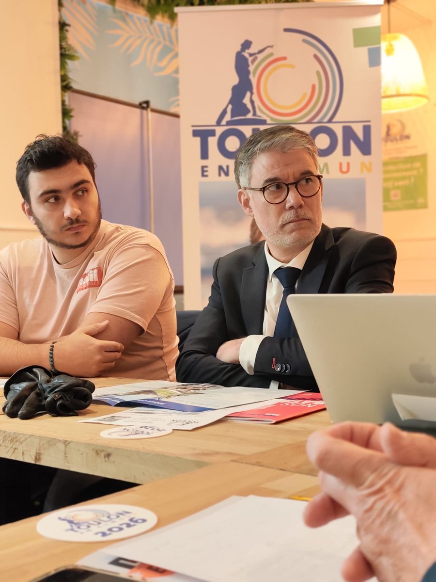 C’est toujours un plaisir et un immense honneur de recevoir <a href="/faureolivier/">Olivier Faure</a> à #Toulon.
Merci d’être venu soutenir #MagaliBrunel et #ToulonEnCommun pour les prochaines #Municipales 2026 pales